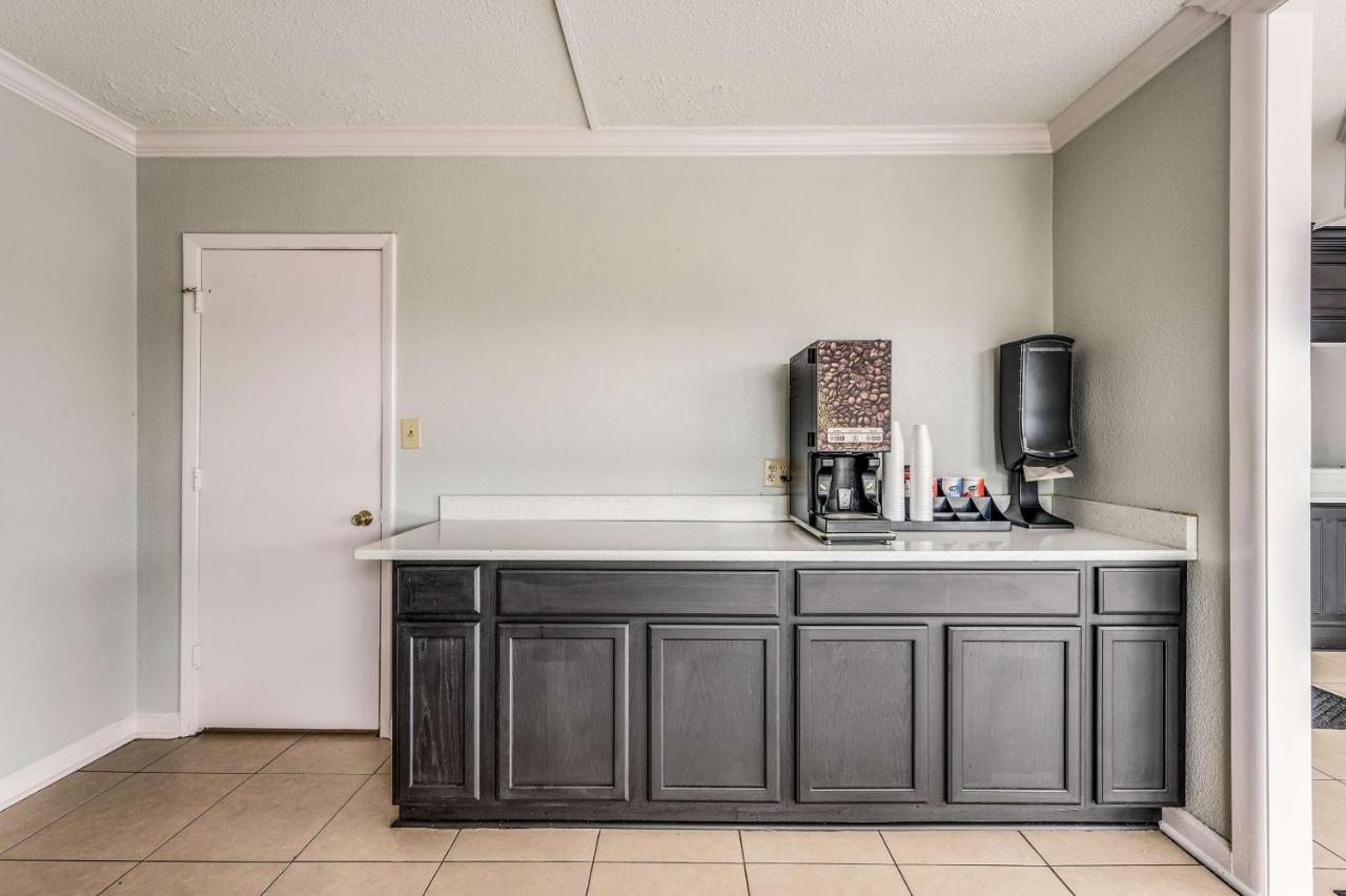 Motel 6-Tupelo, Ms - Downtown Экстерьер фото